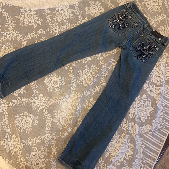 MISS ME STUDDED BOOT CUT JEANS SZ 29 BEJEWELED CROSS POCKETS - Picture 4 of 10